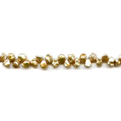 032-0043 Freshwater Pearl Drop <br>7-8x Keshi Drop