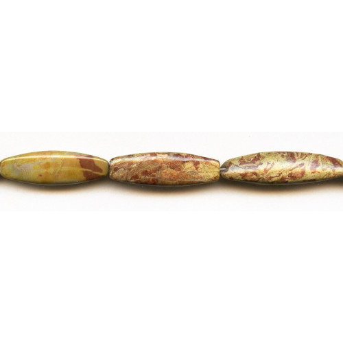 101-3682 Red Muger Jasper <br>10x35 Triangle Oval