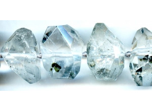 Tourmalinated Quartz 28-40x Simple Cut