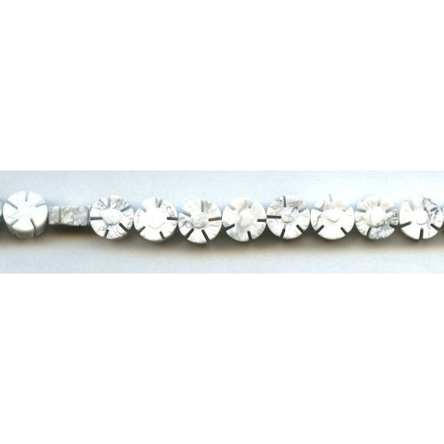 169-1008 White Howlite <br>10mm Flower