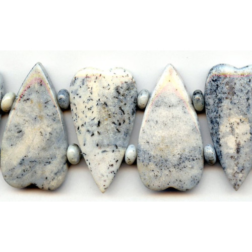 180-1071 Black Moss Agate <br>50x27 Heart Chocker