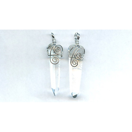 197-1934 Rock Crystal <br>38-40x Wired Faceted Point