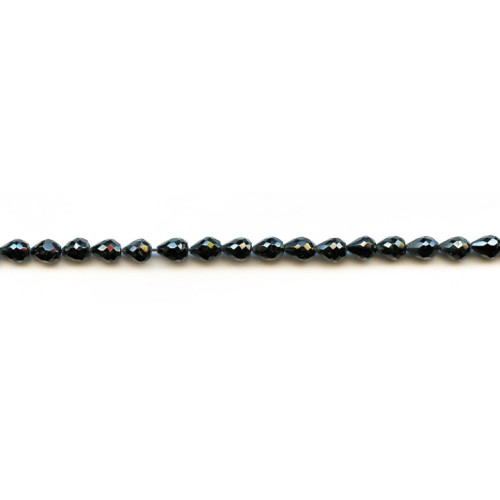 254-1134 Black Spinel <br>4x6 Faceted Teardrop