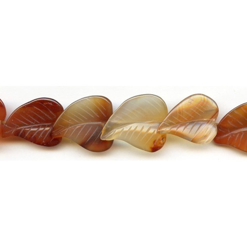 100-0596 Natural Carnelian <br>18-22x Leaf
