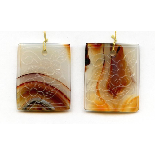 265-1624 Natural Carnelian <br>43x35 Carved Pendant