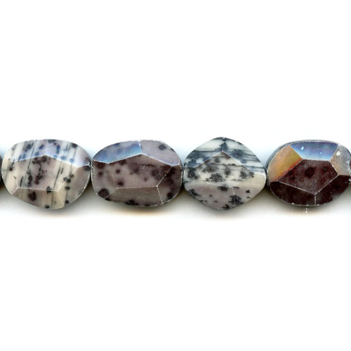 280-1011 Dolomite <br>20x25 Faceted Pebble