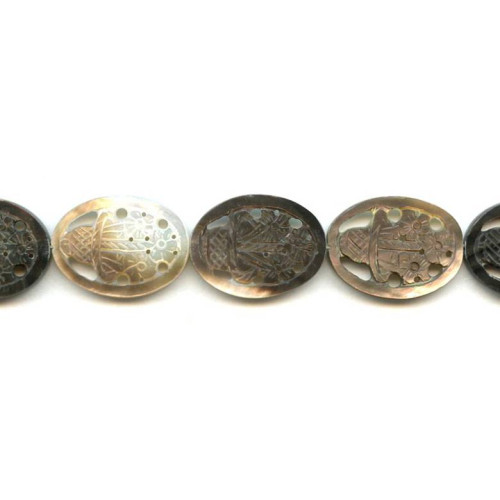 245-1280 Black Mother of Pearl <br>21x28 Carved Flat Oval