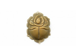 Bamboo Coral 43x33 Flower Pendant