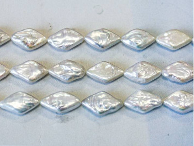 Freshwater Pearl Coin 8x14 Diamond Coin