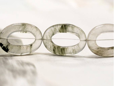Green Aragonite 22x30 Oval Donut
