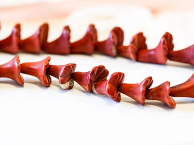 Matte Red Jasper 10-13x Flower