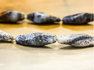 Ice Blue Agate 12x32 Twist Oval