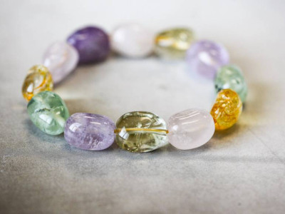 Mixed Quartz 10-12x Tumble Bracelet
