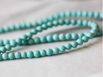 Magnesite 4mm Round Magnesite 4mm Round