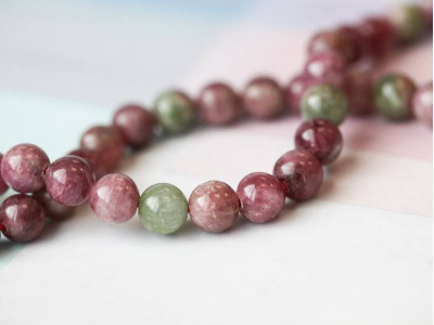 Tourmaline 8.5-9mm Round