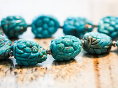 Chinese Turquoise 12-22x Carved Nugget Necklace