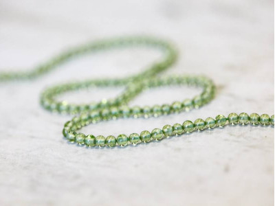 Peridot 2-2.5mm Round