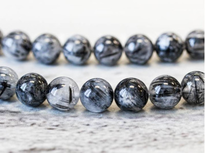 Tourmalinated Quartz 12mm Round