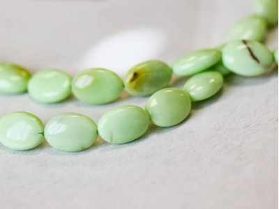 Lemon Chrysoprase 10x14 Flat Oval