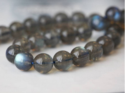 Labradorite 9-10mm Round