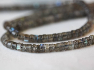 Labradorite 4-4.5mm Heishi