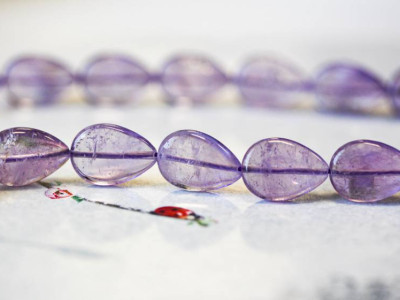 Amethyst 13x18 Flat Pear