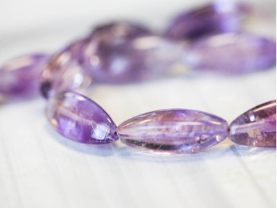 Amethyst 12x30 Triangle Oval Rice
