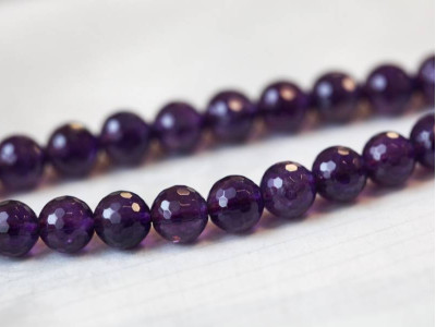 Amethyst 8mm Faceted Round
