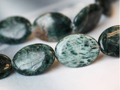 Green Apatite 22x30 Flat Oval