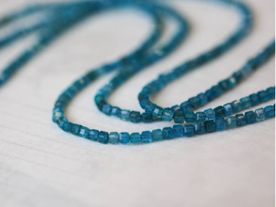 Blue Apatite 2.5mm Beveled Cube