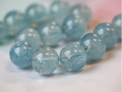 Aquamarine 18mm Round