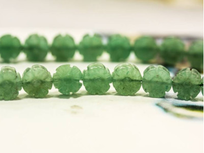 Aventurine 8mm Flower