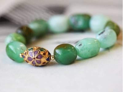 Chrysoprase 12mm Oval Nugget Bracelet