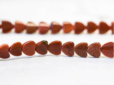 Goldstone 8mm Heart