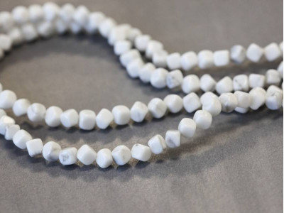 White Howlite 3x3 Dice