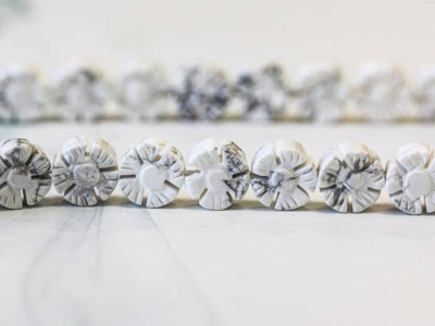 White Howlite 10mm Flower
