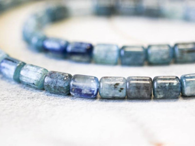 Kyanite 9x11 Tube