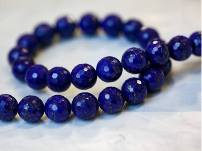 Natural Lapis 10mm Faceted Round