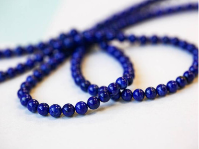 Natural Lapis 4mm Round