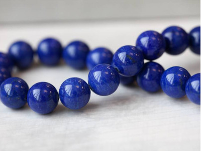 Natural Lapis 12mm Round