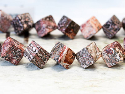 Leopard Skin Jasper 17-18mm Dice