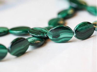Malachite 13x18 Flat Oval