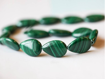 Malachite 10x15 Flat Pear