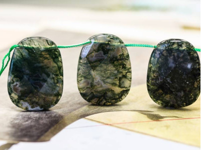Moss Agate 30x40 Faceted Flat Drop