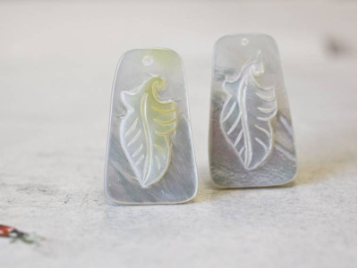 Mother of Pearl 42x25 Carved Pendant