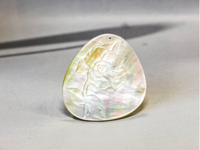 Mother of Pearl 70-85mm Carved Pendant