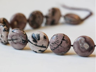 Red Picture Jasper 23-25mm Dime