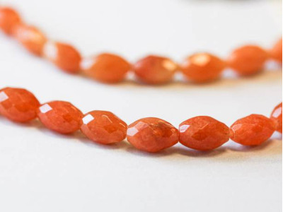 Red Aventurine 7x10 Faceted Oval Rice