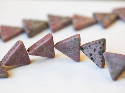 Rhodonite 16x16 Triangle