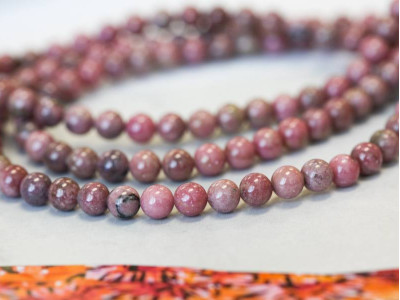 Rhodonite 6mm Round
